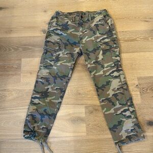 American Eagle khakis